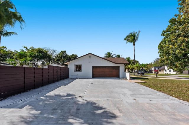 12900 SW 189th St, Miami, FL 33177