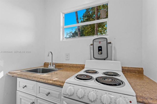 12900 SW 189th St, Miami, FL 33177