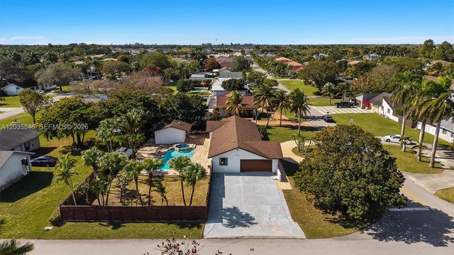 12900 SW 189th St, Miami, FL 33177
