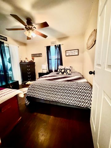 212 Dale Street, Rossville, GA 30741