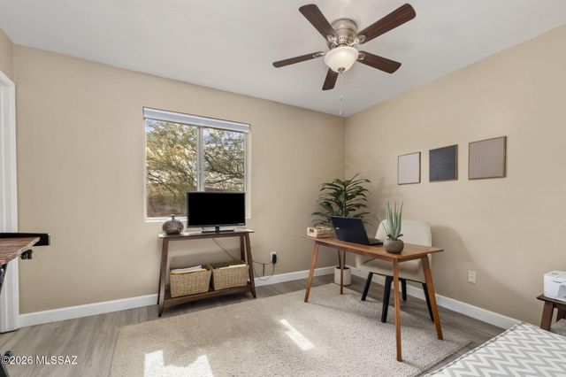 10685 E Oakwood Drive, Tucson, AZ 85749
