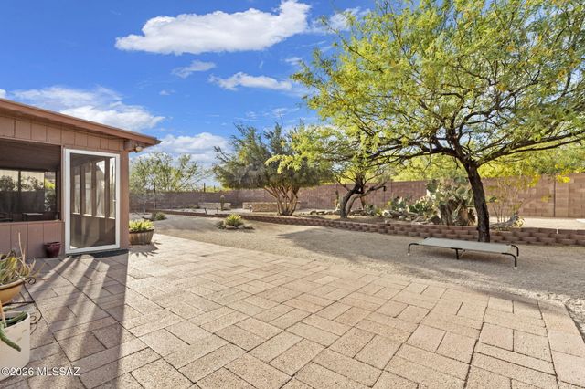 10685 E Oakwood Drive, Tucson, AZ 85749