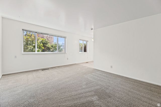 549 E STRINGHAM AVE, Salt Lake City, UT 84106