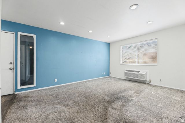 549 E STRINGHAM AVE, Salt Lake City, UT 84106