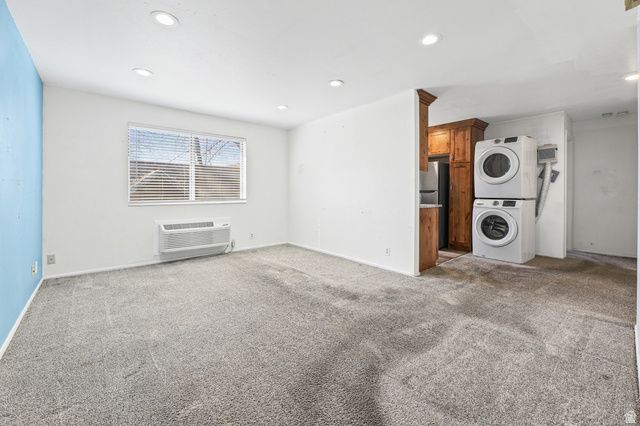 549 E STRINGHAM AVE, Salt Lake City, UT 84106