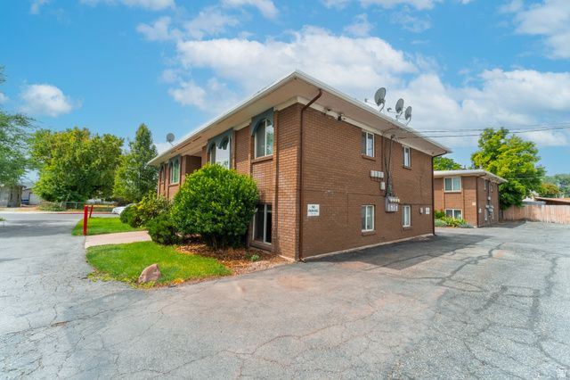 549 E STRINGHAM AVE, Salt Lake City, UT 84106