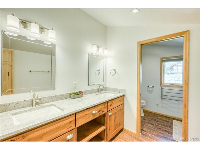 38 D Rd, Silverthorne, CO 80498