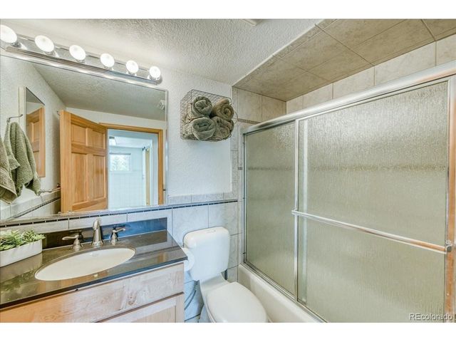 38 D Rd, Silverthorne, CO 80498