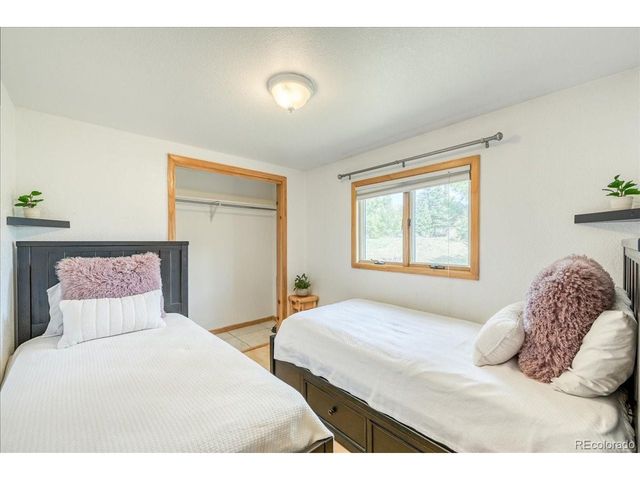 38 D Rd, Silverthorne, CO 80498