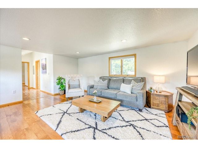 38 D Rd, Silverthorne, CO 80498