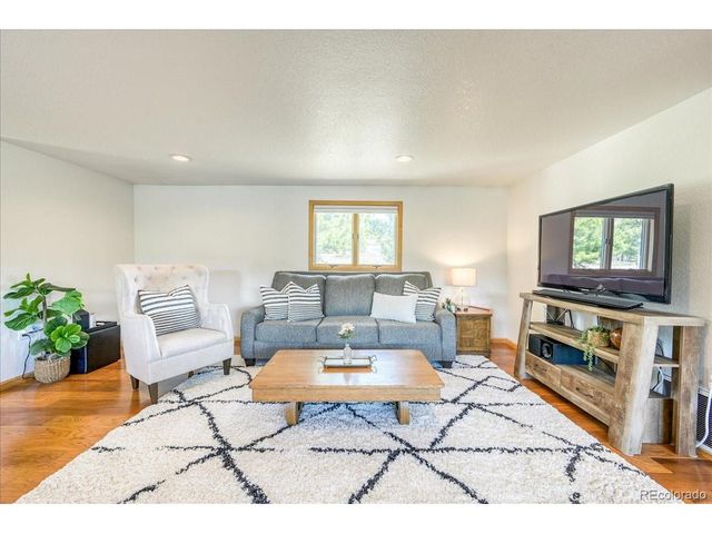 38 D Rd, Silverthorne, CO 80498