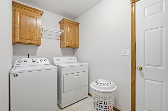 1611 E Barnes Street, Ozark, MO 65721
