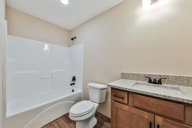 326 WHITE CREEK Loop, Rockmart, GA 30153