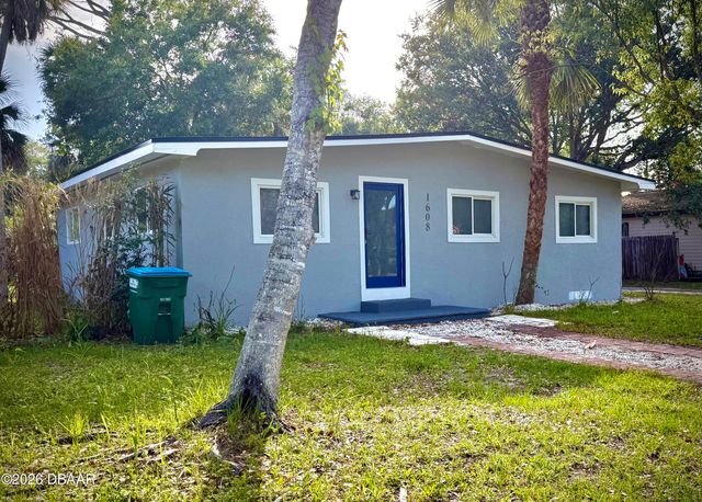 1608 Moravia Avenue, Holly Hill, FL 32117
