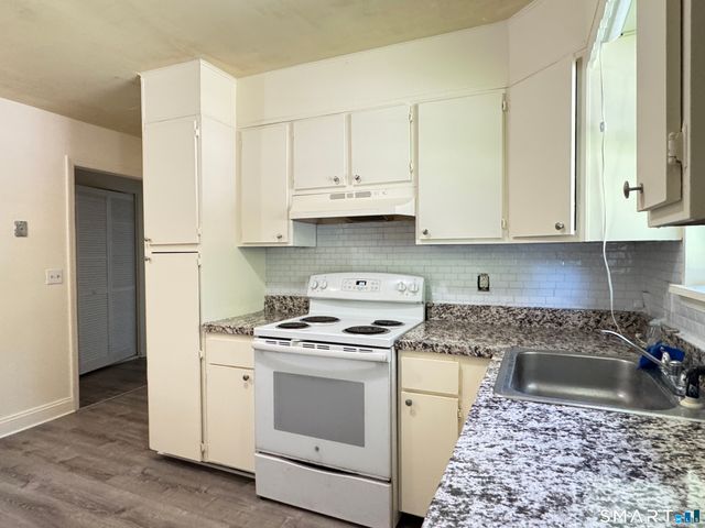 81 Angel Drive A, Waterbury, CT 06708