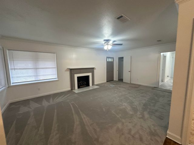 114 S PETERSON, Dumas, AR 71639