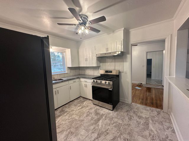 114 S PETERSON, Dumas, AR 71639