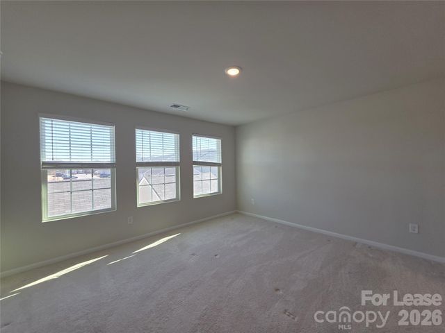 12736 Wandering Brook Drive, Charlotte, NC 28273