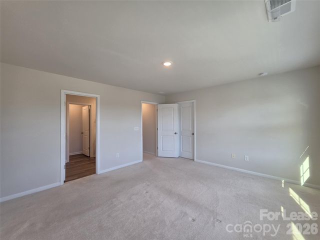 12736 Wandering Brook Drive, Charlotte, NC 28273