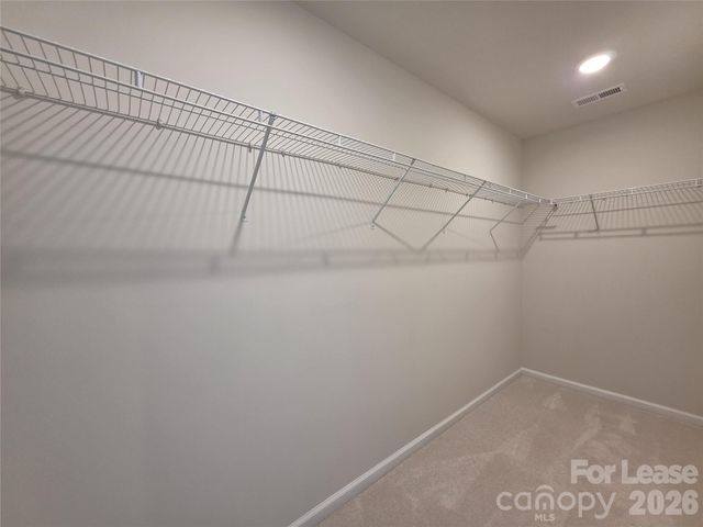 12736 Wandering Brook Drive, Charlotte, NC 28273