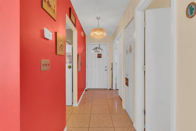 5617 Blue Shadows Court 4, Orlando, FL 32811
