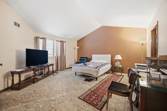 18641 Cedar Avenue, Country Club Hills, IL 60478