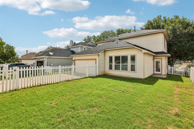 201 Skinner, Kyle, TX 78640