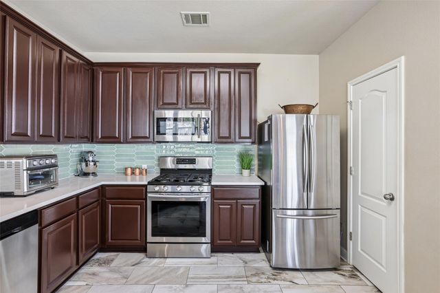 201 Skinner, Kyle, TX 78640