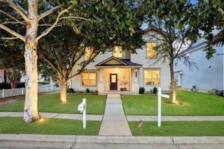 201 Skinner, Kyle, TX 78640
