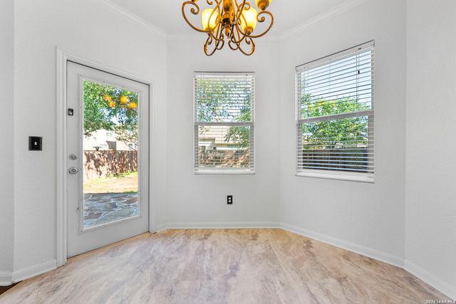 6011 Enchantment, San Antonio, TX 78218
