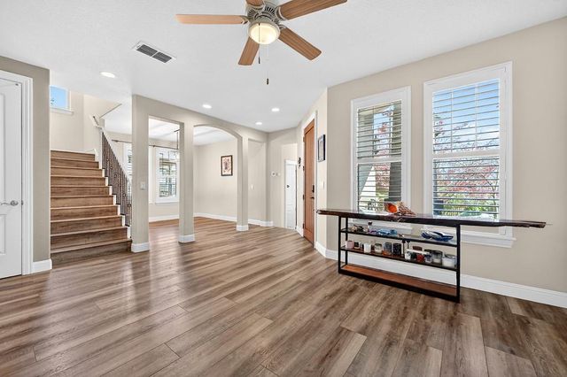 343 Carpenter Hill Rd, Folsom, CA 95630