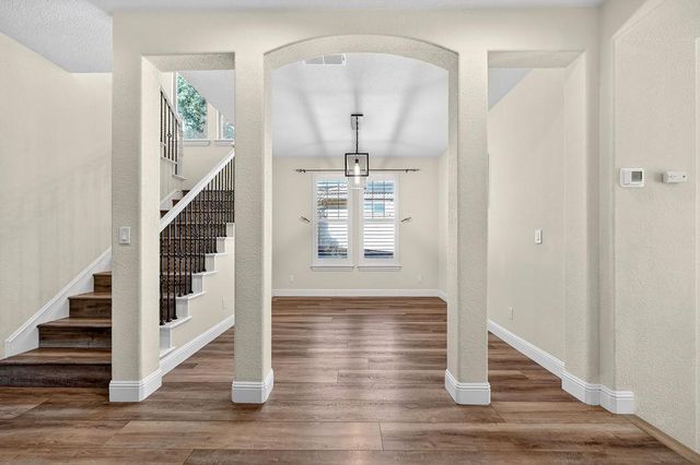 343 Carpenter Hill Rd, Folsom, CA 95630