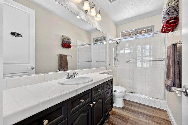 343 Carpenter Hill Rd, Folsom, CA 95630