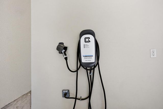 343 Carpenter Hill Rd, Folsom, CA 95630