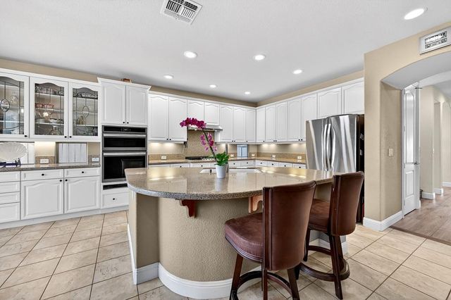 343 Carpenter Hill Rd, Folsom, CA 95630