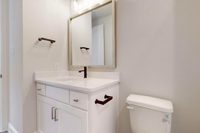 2212 Fairwater Mews, Rowlett, TX 75088