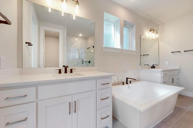 2212 Fairwater Mews, Rowlett, TX 75088