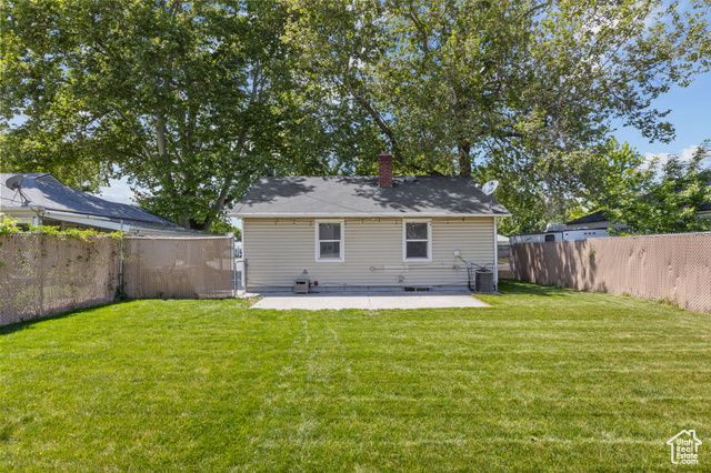 598 BROOKSIDE DR, Springville, UT 84663