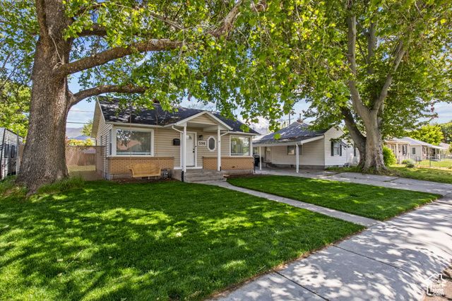 598 BROOKSIDE DR, Springville, UT 84663