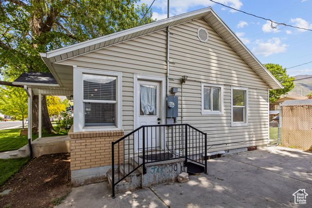 598 BROOKSIDE DR, Springville, UT 84663