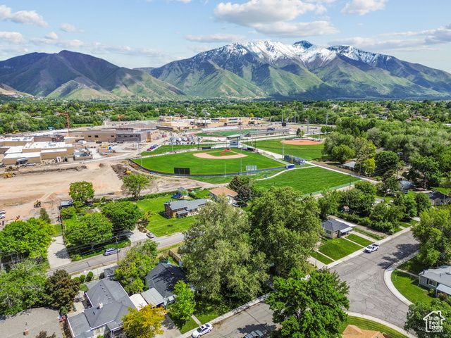 598 BROOKSIDE DR, Springville, UT 84663