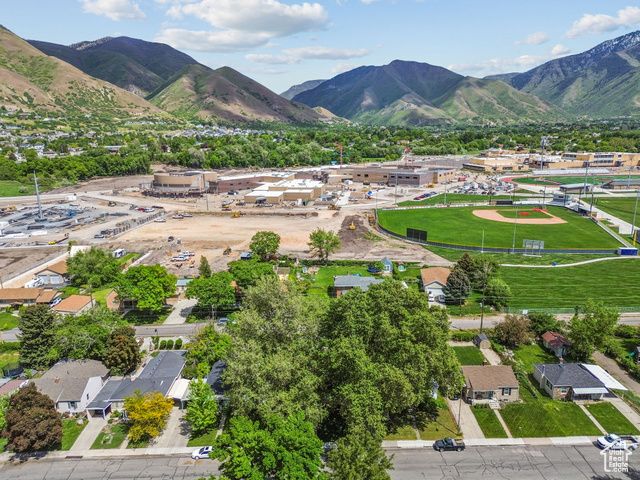 598 BROOKSIDE DR, Springville, UT 84663