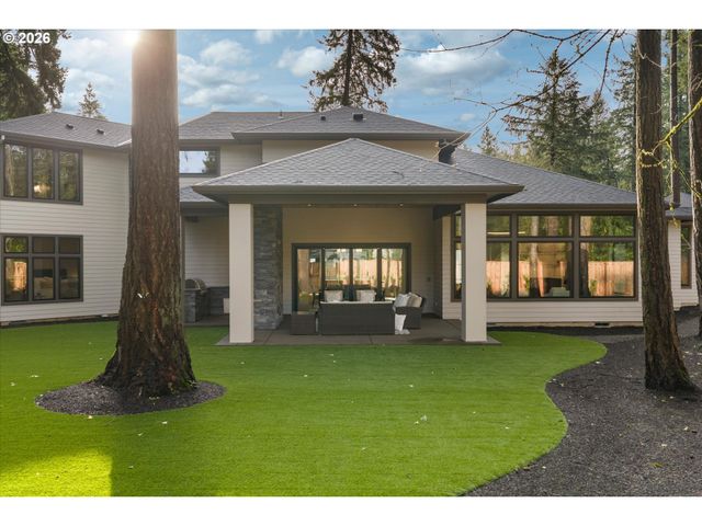 3537 LAKE GROVE Ave, Lake Oswego, OR 97035