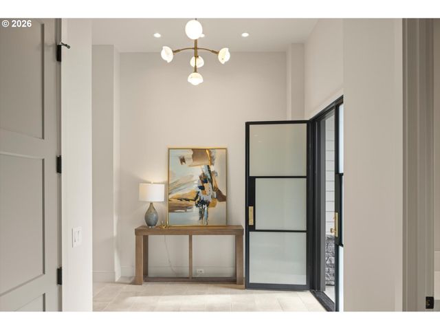 3537 LAKE GROVE Ave, Lake Oswego, OR 97035