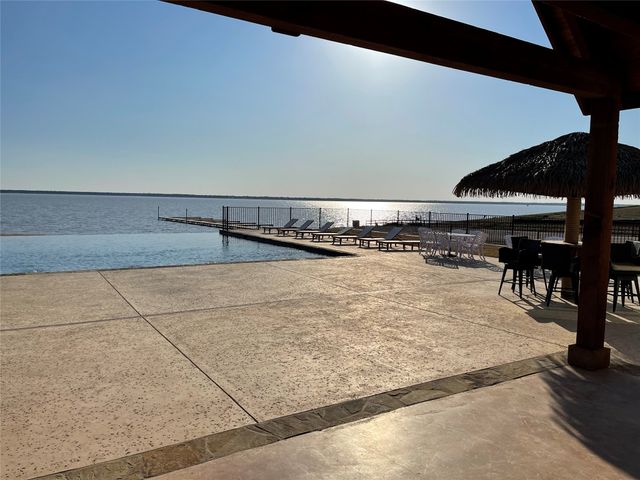 1564 Shoreline Drive, Mabank, TX 75143