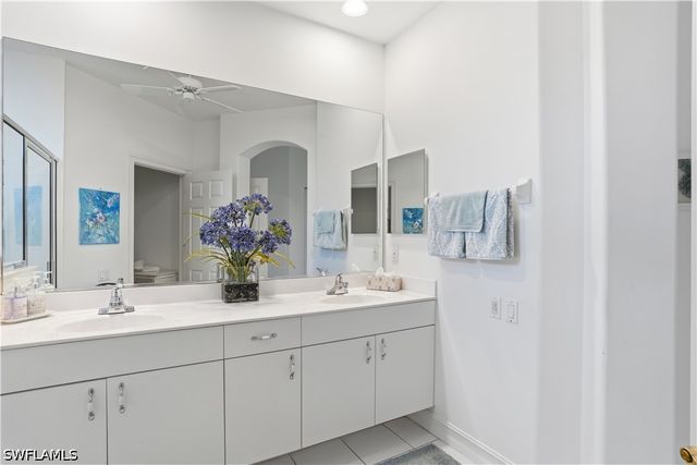 800 Carrick Bend CIR 103, Naples, FL 34110