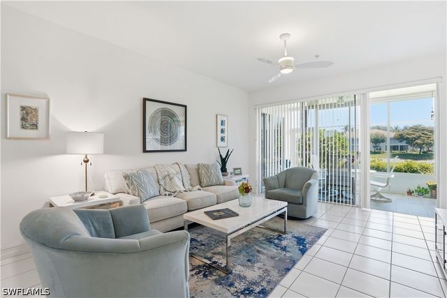 800 Carrick Bend CIR 103, Naples, FL 34110