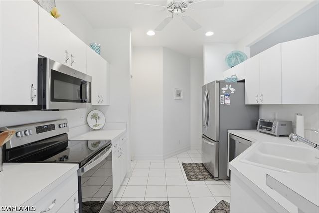 800 Carrick Bend CIR 103, Naples, FL 34110