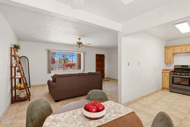 1156 N Belvedere Avenue, Tucson, AZ 85712