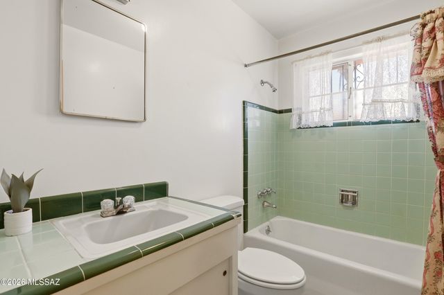 1156 N Belvedere Avenue, Tucson, AZ 85712